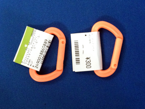 絶対に錆びないカラビナ